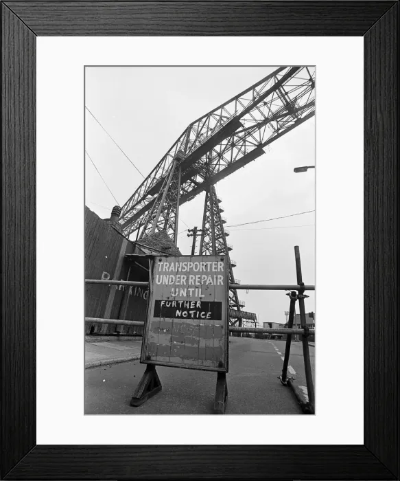 Framed Print : The Tees Transporter Bridge, spanning the river Tees, Middlesbrough, England Framed Print : The Tees Transporter Bridge, spanning the river Tees, Middlesbrough, England