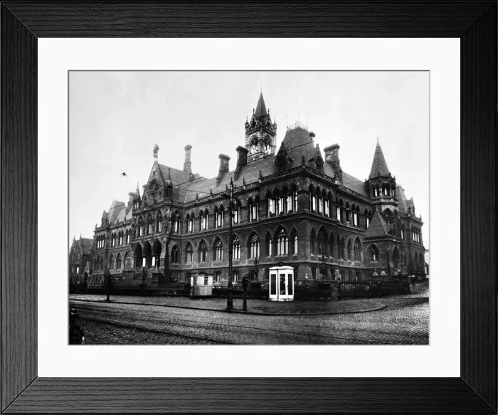 Framed Print : Manchester Assize Courts, circa 1938 Framed Print : Manchester Assize Courts, circa 1938