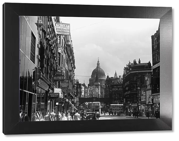 Fleet Street looking towards St Pauls Cathedral and Ludgate Hill. August 1939