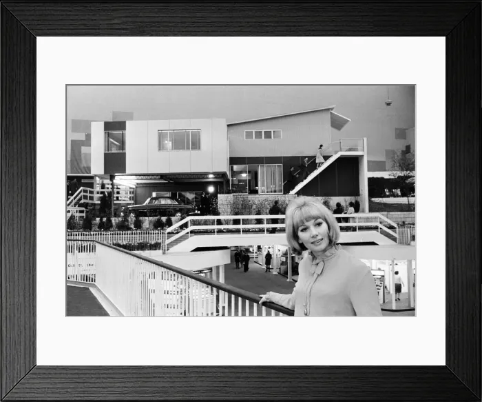 Framed Print : Show Home, the Aluminium house of the future, 2nd March 1964