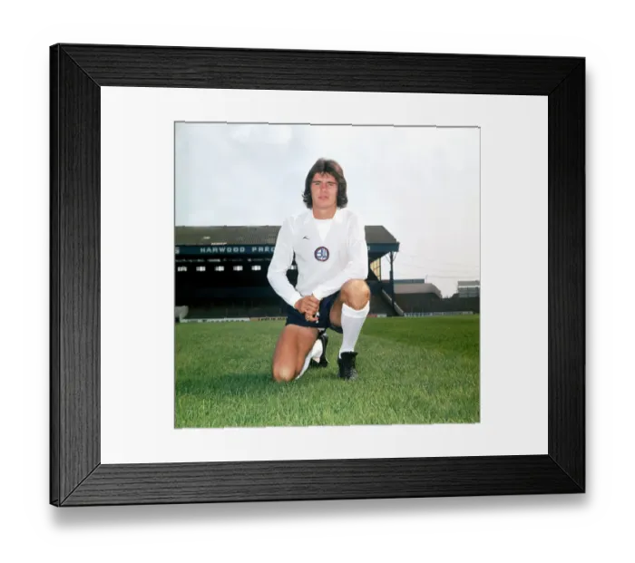 Framed Print : Bolton Wanderers F. C footballer Paul Jones. August 1975 Framed Print : Bolton Wanderers F. C footballer Paul Jones. August 1975