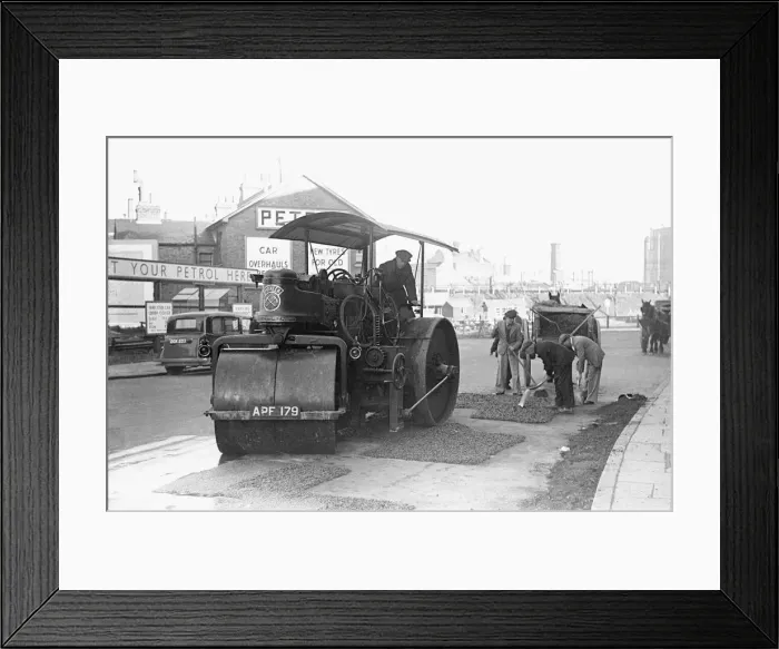 Framed Print : Council workmen seen here repairing a road in Kingston Upon Thames January 1939 Framed Print : Council workmen seen here repairing a road in Kingston Upon Thames January 1939