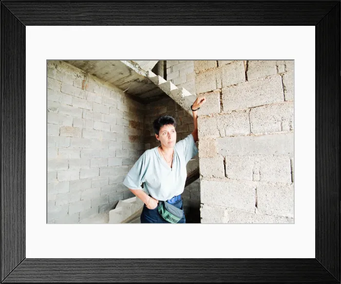 Framed Print : Sally Becker, British Aid Worker pictured August 1993. Returns to Mostar Framed Print : Sally Becker, British Aid Worker pictured August 1993. Returns to Mostar