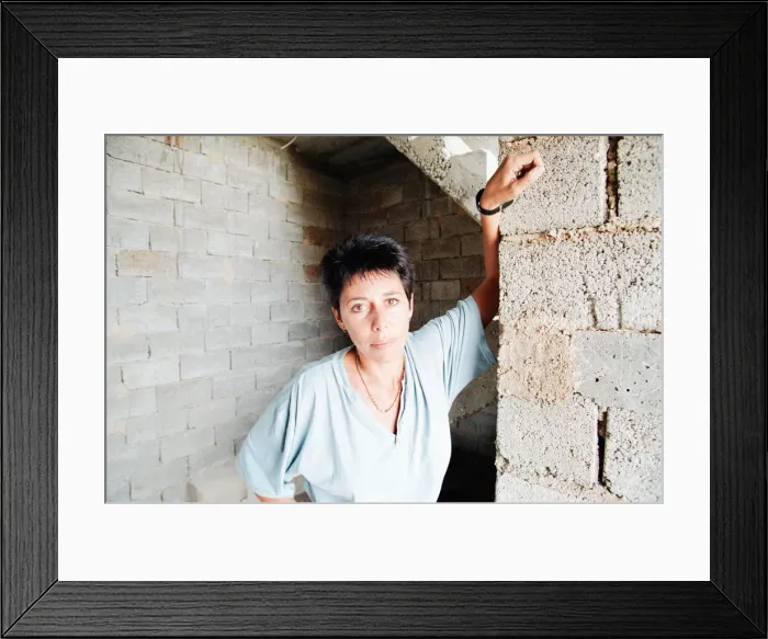 Framed Print : Sally Becker, British Aid Worker pictured August 1993. Returns to Mostar Framed Print : Sally Becker, British Aid Worker pictured August 1993. Returns to Mostar
