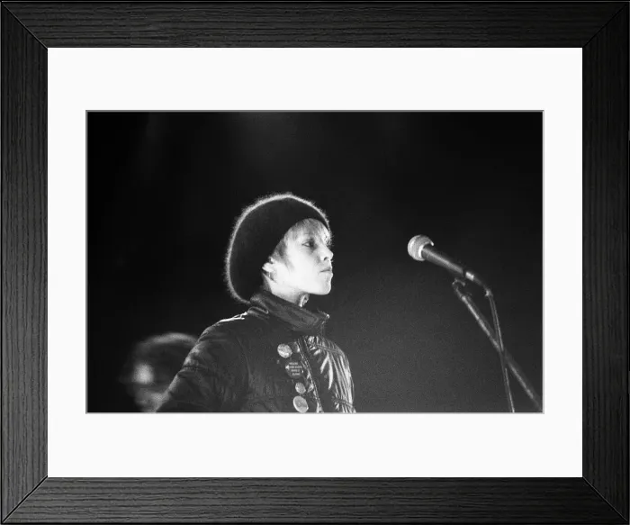 Framed Print : Pat Benatar, singer, pictured in concert at The Hexagon, Reading, October 1980 Framed Print : Pat Benatar, singer, pictured in concert at The Hexagon, Reading, October 1980