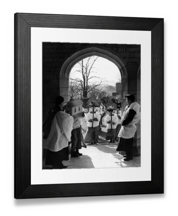 Framed Print : The annual Animal Sunday service being held at Chailey, Sussex Framed Print : The annual Animal Sunday service being held at Chailey, Sussex