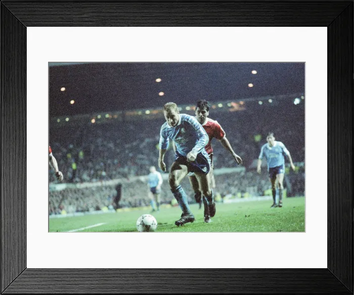 Framed Print : Man United 2-1 Middlesbrough, League Cup match at Old Trafford, Wednesday 11th March 1992