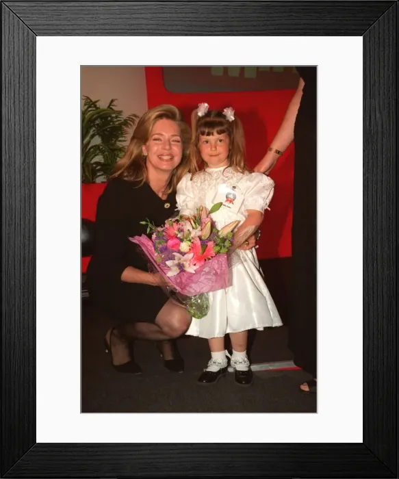 Framed Print : Queen Noor and Emily Casey heart op girl May 1999 at the Mirror Pride of Britain