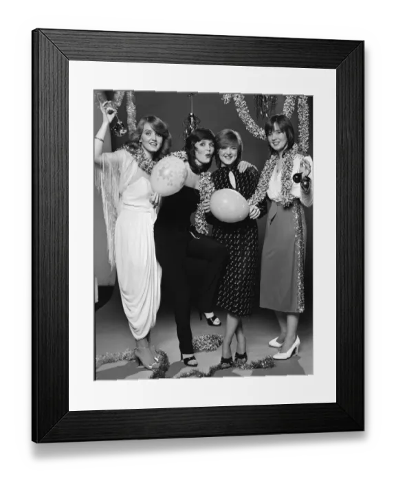 Framed Print : The Nolan Sisters left to right : Linda Nolan, Maureen Nolan Framed Print : The Nolan Sisters left to right : Linda Nolan, Maureen Nolan