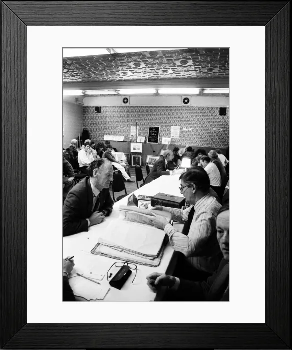 Framed Print : Antiques Day at the Evening Post, October 1985 Framed Print : Antiques Day at the Evening Post, October 1985