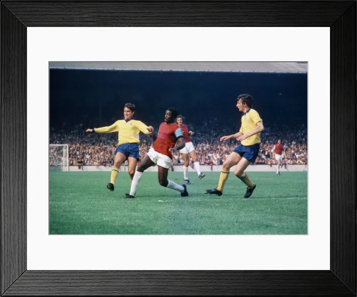Framed Print : English League Division One match at Upton Park. West Ham United 2 v Manchester Framed Print : English League Division One match at Upton Park. West Ham United 2 v Manchester