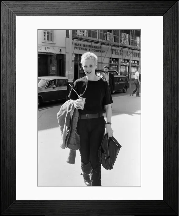 Framed Print : Vivienne Westwood pictured in London. Her boyfriend, Malcolm McLaren Framed Print : Vivienne Westwood pictured in London. Her boyfriend, Malcolm McLaren