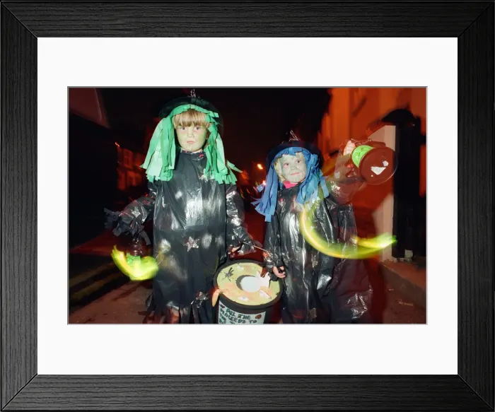 Framed Print : Children trick or treating in aid of the Intensive Care Unit, Royal Berkshire Hospital Framed Print : Children trick or treating in aid of the Intensive Care Unit, Royal Berkshire Hospital