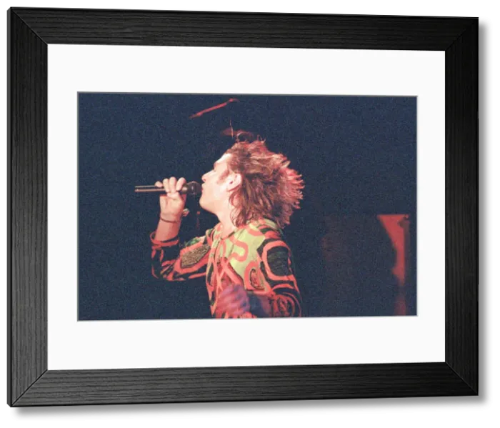 Framed Print : Simon Le Bon singing with his band Duran Duran live on the 11th November 1988 Framed Print : Simon Le Bon singing with his band Duran Duran live on the 11th November 1988