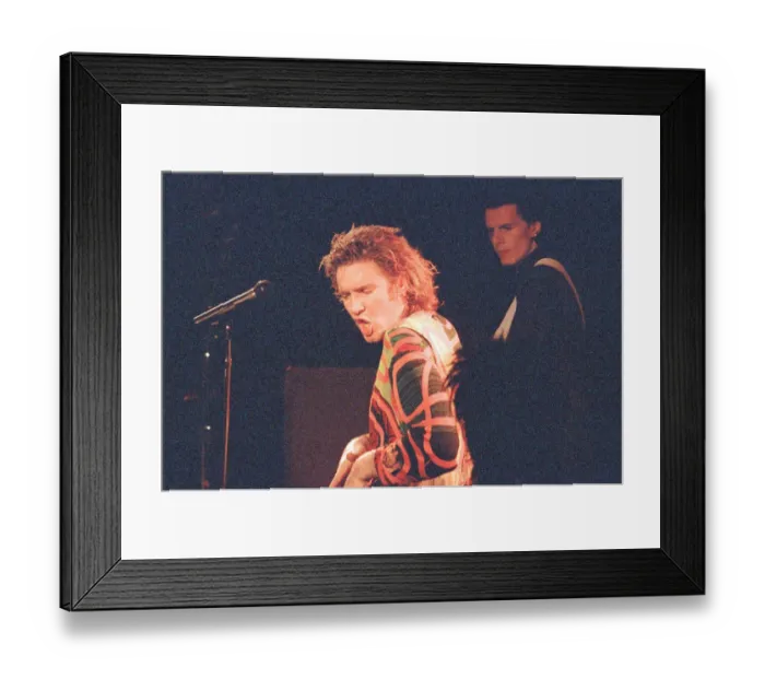 Framed Print : Simon Le Bon singing with his band Duran Duran live on the 11th November 1988 Framed Print : Simon Le Bon singing with his band Duran Duran live on the 11th November 1988
