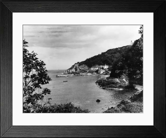 Framed Print : General view of Babbacombe bay on the English Riviera, South Devon. August 1934 Framed Print : General view of Babbacombe bay on the English Riviera, South Devon. August 1934