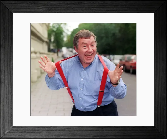 Framed Print : Gregor Fisher wearing red braces September 1999 Framed Print : Gregor Fisher wearing red braces September 1999
