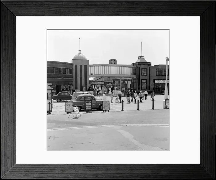 Framed Print : Clacton-on-Sea, Essex. 23rd July 1967 Framed Print : Clacton-on-Sea, Essex. 23rd July 1967