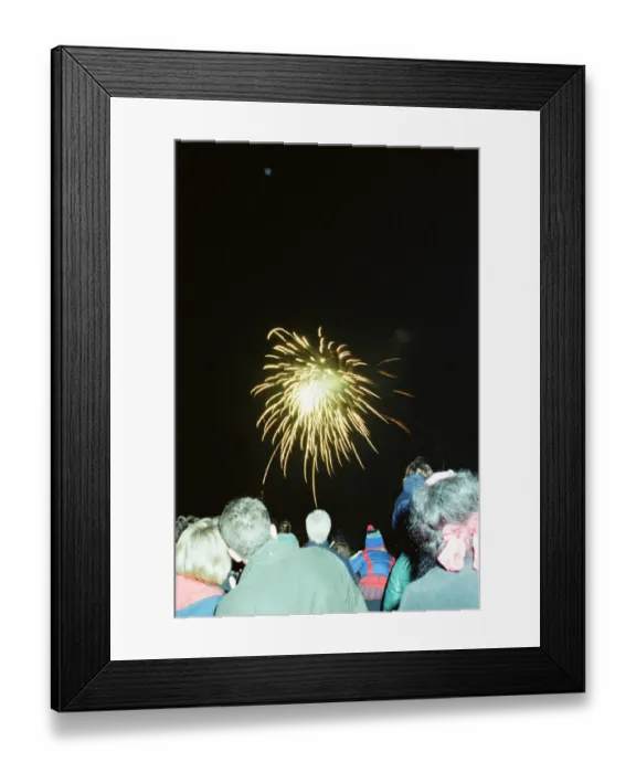 Framed Print : Round Table Fireworks, Kings Meadow park, Reading, Berkshire, 3rd November 1990
