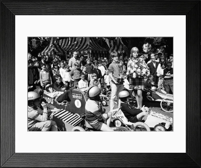 Framed Print : Susan Denberg, actress and special guest to launch and present prizes at the Soapbox Framed Print : Susan Denberg, actress and special guest to launch and present prizes at the Soapbox