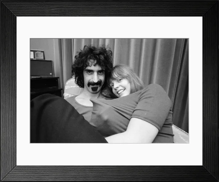 Framed Print : Frank Zappa. American musician. Pictured here with his wife Gail, in London Framed Print : Frank Zappa. American musician. Pictured here with his wife Gail, in London