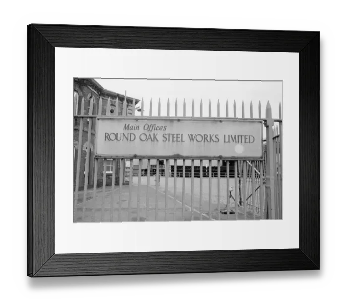Framed Print : Round Oak Steelworks, Brierley Hill, West Midlands, 17th November 1982 Framed Print : Round Oak Steelworks, Brierley Hill, West Midlands, 17th November 1982