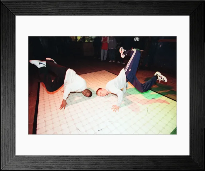 Framed Print : Breakdancing at the After Dark Club, Reading, 8th April 1998 Framed Print : Breakdancing at the After Dark Club, Reading, 8th April 1998