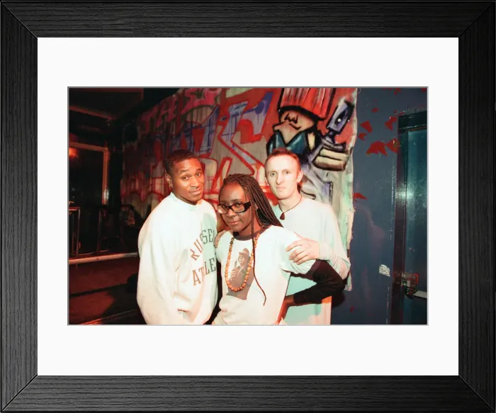 Framed Print : Breakdancing at the After Dark Club, Reading, 8th April 1998 Framed Print : Breakdancing at the After Dark Club, Reading, 8th April 1998