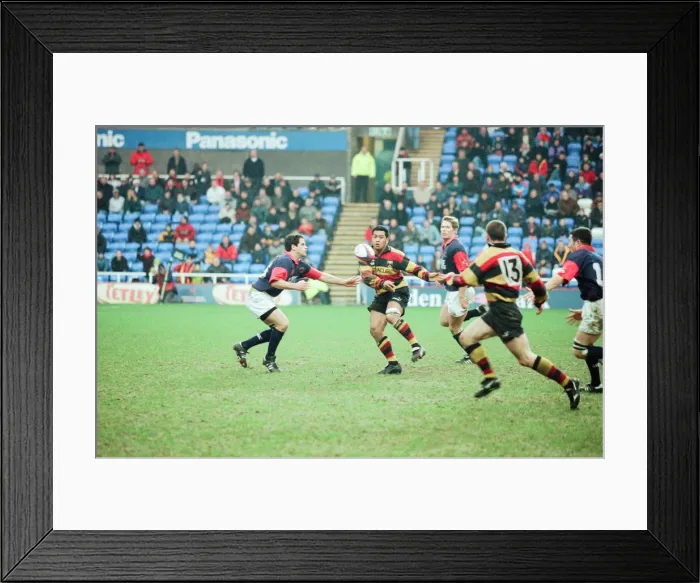 Framed Print : Richmond 40-22 London Scottish, English Rugby Union Premiership match at the Madejski Framed Print : Richmond 40-22 London Scottish, English Rugby Union Premiership match at the Madejski