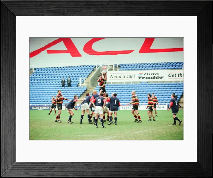 Framed Print : Richmond 40-22 London Scottish, English Rugby Union Premiership match at the Madejski Framed Print : Richmond 40-22 London Scottish, English Rugby Union Premiership match at the Madejski