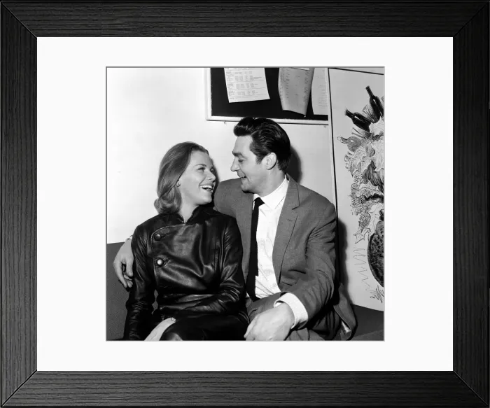 Framed Print : Honor Blackman and husband Maurice Kaufmann at Television House, Kingsway Framed Print : Honor Blackman and husband Maurice Kaufmann at Television House, Kingsway