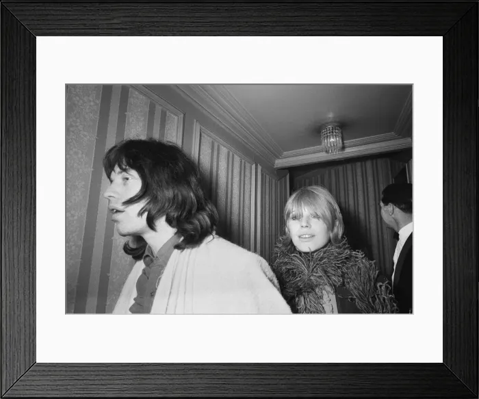 Framed Print : Mick Jagger, lead singer of the Rolling Stones pop group with his girlfriend Marianne Framed Print : Mick Jagger, lead singer of the Rolling Stones pop group with his girlfriend Marianne