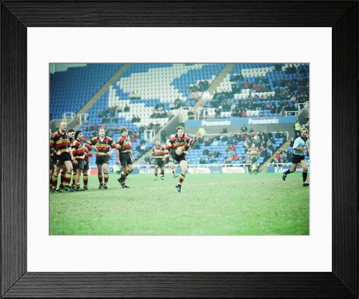 Framed Print : Richmond 40-22 London Scottish, English Rugby Union Premiership match at the Madejski