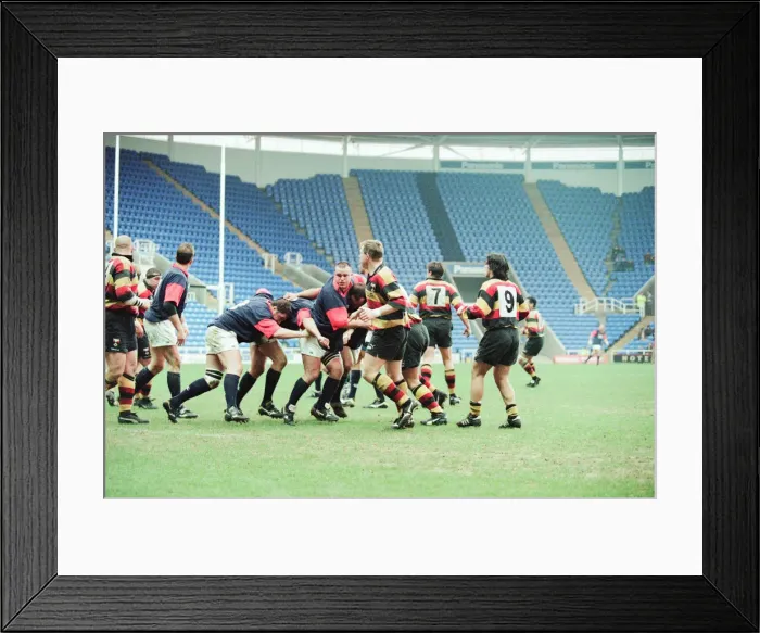 Framed Print : Richmond 40-22 London Scottish, English Rugby Union Premiership match at the Madejski Framed Print : Richmond 40-22 London Scottish, English Rugby Union Premiership match at the Madejski