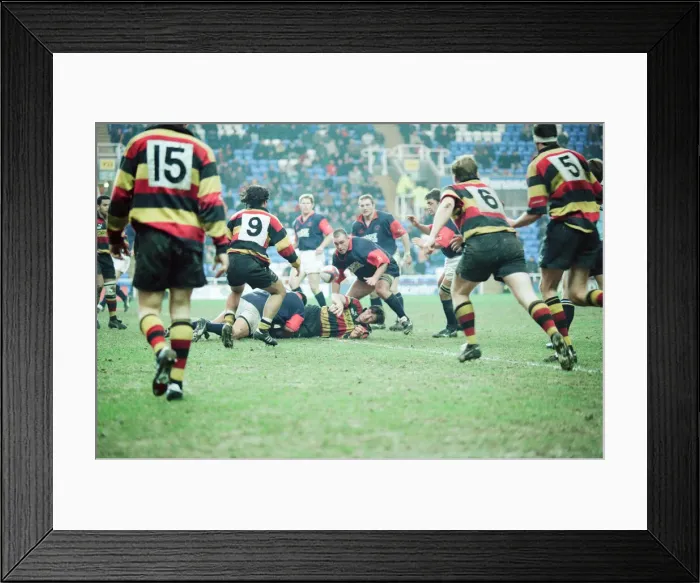 Framed Print : Richmond 40-22 London Scottish, English Rugby Union Premiership match at the Madejski Framed Print : Richmond 40-22 London Scottish, English Rugby Union Premiership match at the Madejski