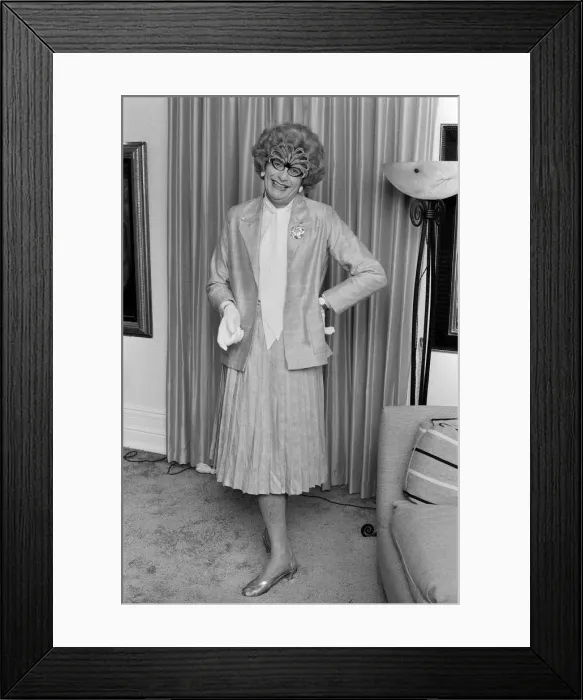 Framed Print : Barry Humphries as Dame Edna Everage. 18th September 1981 Framed Print : Barry Humphries as Dame Edna Everage. 18th September 1981