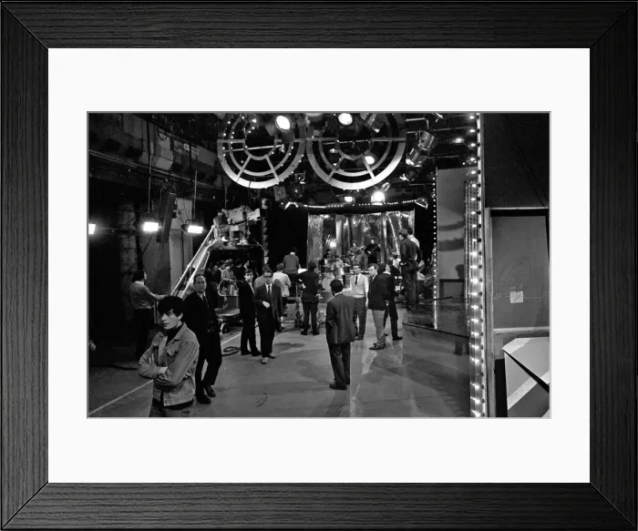 Framed Print : Procol Harum performing A Whiter Shade Of Pale at rehearsals for Top of the Pops
