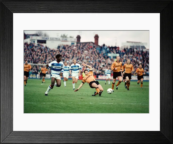 Framed Print : Football match, Reading v Wolverhampton Wanderers, final score 3-0 to Reading Framed Print : Football match, Reading v Wolverhampton Wanderers, final score 3-0 to Reading