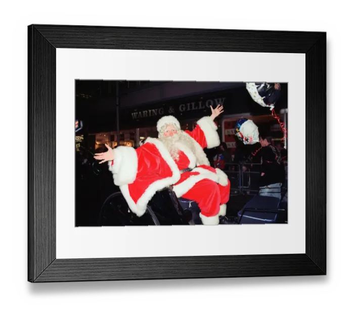 Framed Print : The Christmas lights at Broad Street Mall, Reading, are switched on. 22nd November 1990 Framed Print : The Christmas lights at Broad Street Mall, Reading, are switched on. 22nd November 1990