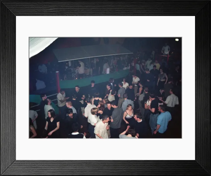 Framed Print : Scenes at Level One and RG1 nightclubs, Reading. 29th March 1999 Framed Print : Scenes at Level One and RG1 nightclubs, Reading. 29th March 1999