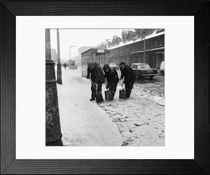 Framed Print : Icy pavements in Middlesbrough. 1971 Framed Print : Icy pavements in Middlesbrough. 1971