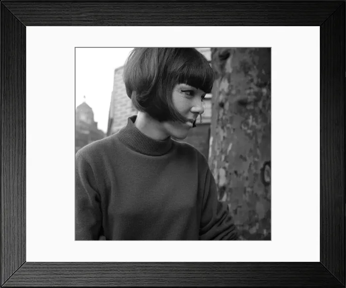 Framed Print : Mary Quant, fashion designer and expert, pictured in London Framed Print : Mary Quant, fashion designer and expert, pictured in London
