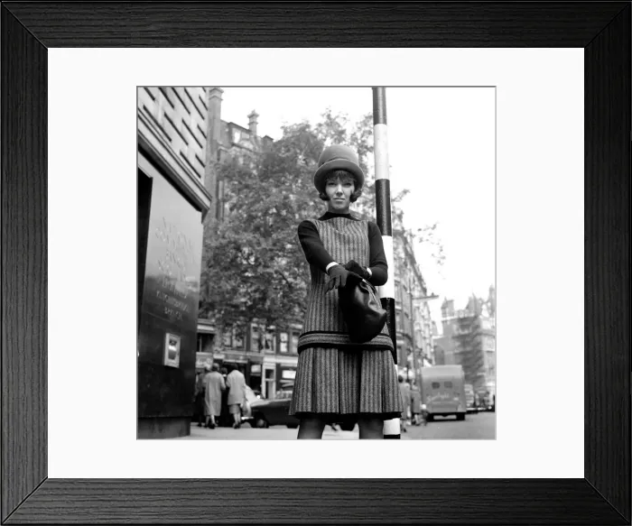 Framed Print : Mary Quant, clothes designer, standing near to her fashion shop Bazaar Framed Print : Mary Quant, clothes designer, standing near to her fashion shop Bazaar