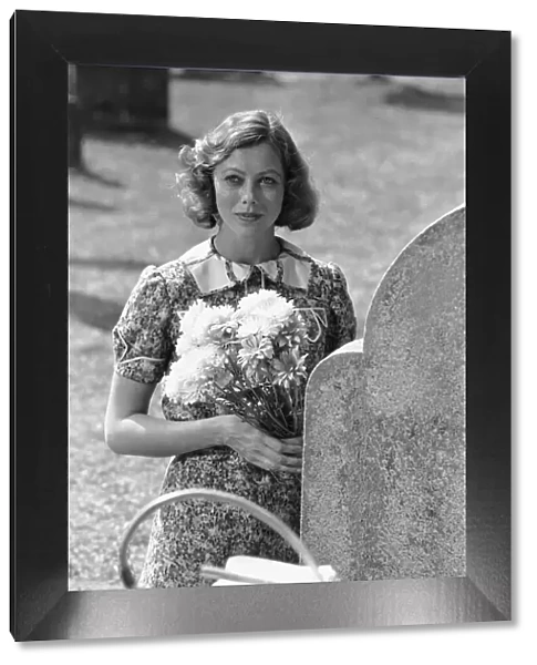 Jenny Agutter as Molly Prior in the graveyard of St Margaret