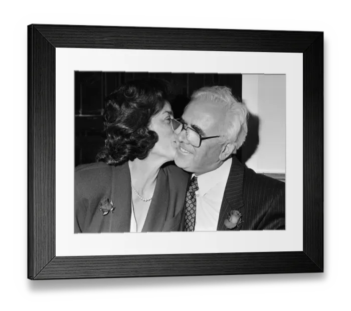 Framed Print : Bootle By-election 1990, Merseyside, 8th November 1990. Won by Labour Party, Joe Benton