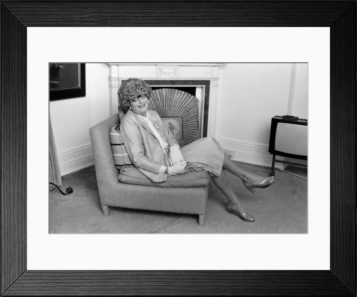 Framed Print : Barry Humphries as Dame Edna Everage. 18th September 1981 Framed Print : Barry Humphries as Dame Edna Everage. 18th September 1981