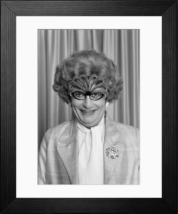 Framed Print : Barry Humphries as Dame Edna Everage. 18th September 1981 Framed Print : Barry Humphries as Dame Edna Everage. 18th September 1981