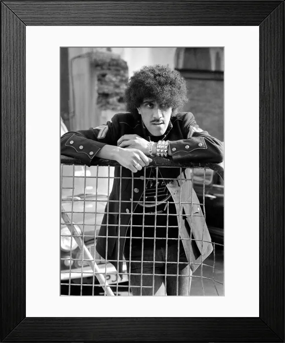 Framed Print : Phil Lynott, singer and bass player with the rock group Thin Lizzy Framed Print : Phil Lynott, singer and bass player with the rock group Thin Lizzy