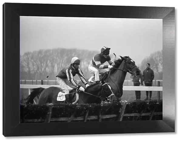 Horse racing at Windsor. Bill Smith on the right, riding Joes Bar