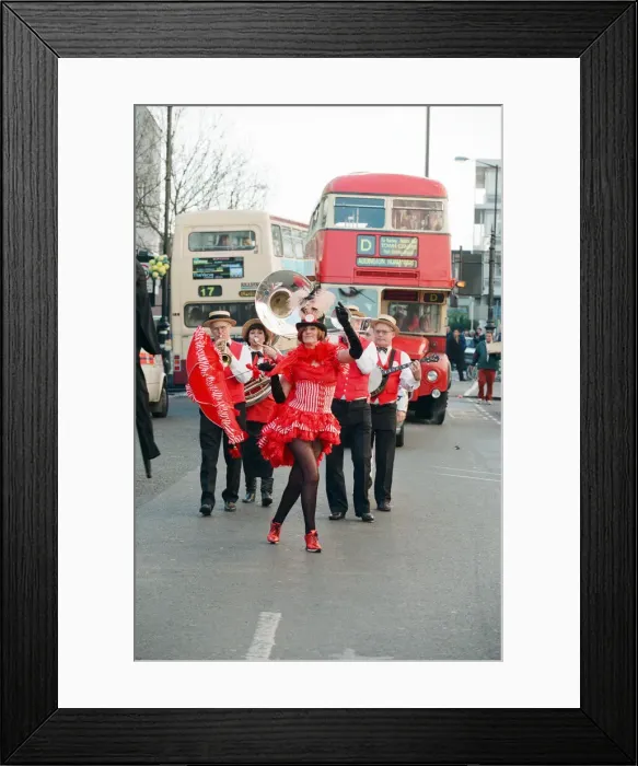 Framed Print : Celebrations for the Christmas lights being switched on, Broad Street Mall, Reading